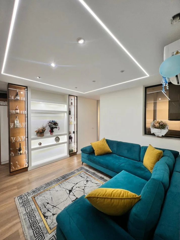 jap me qera apartament 2+1+Ballkon Kati 1, 70 m² 650 € (Ish Fusha e Aviacionit)