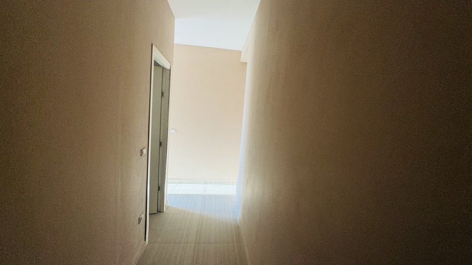 Tirane, shitet apartament 1+1+Ballkon Kati 5, 53 m² 116.600 € (Liqeni i Thate)