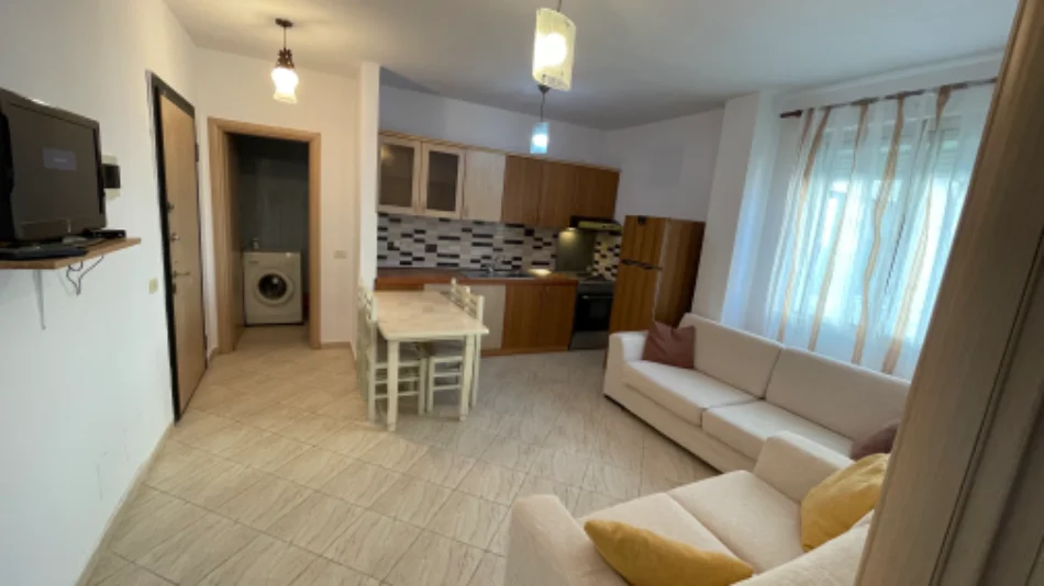 Jepet me qera apartament 1+1, në rrugën “Idriz Dollaku”, Ali Dem.