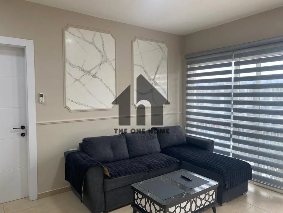 Tirane, shitet apartament 1+1+Ballkon Kati 5, 49 m² 122.600 € (Fusha Aviacionit)