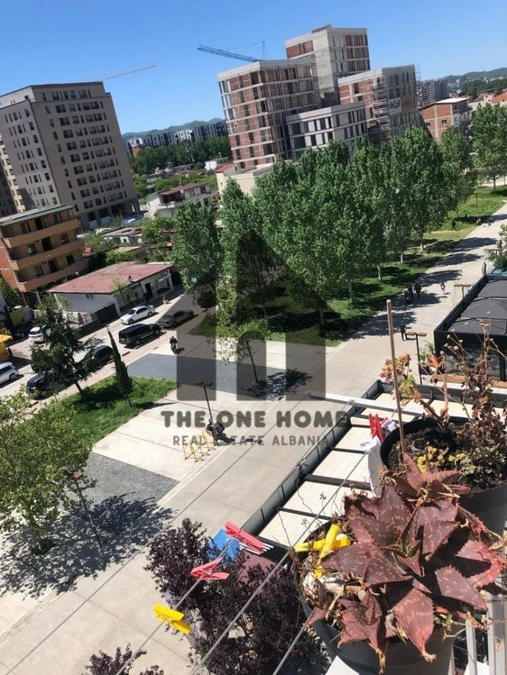 Tirane, shitet apartament 1+1+Ballkon Kati 5, 49 m² 120.000 € (ish fusha Aviacionit.)