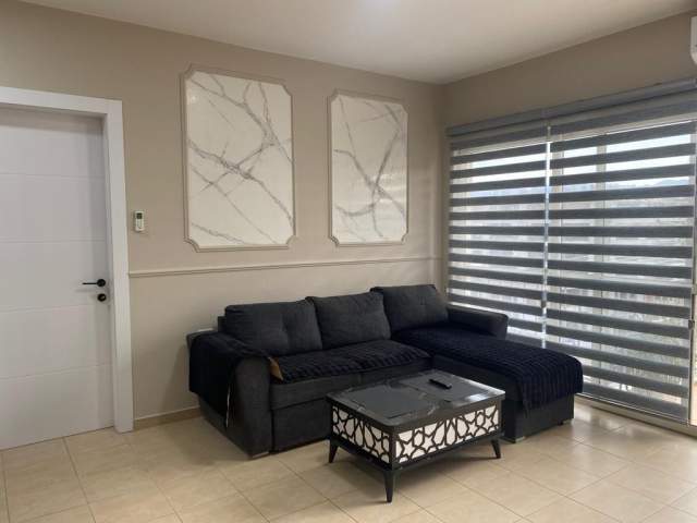 Tirane, jepet me qera apartament 1+1+BLK Kati 5, 65 m² 400 Euro
