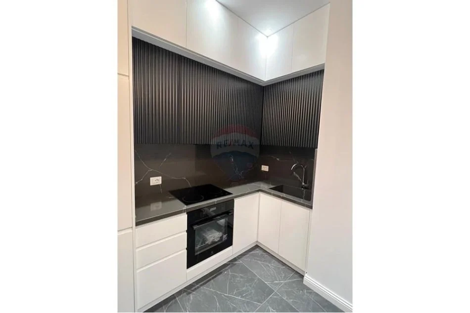 jepet me qera , 63 m² 1.000 € (Apartament 1 +1 me Qira në Rrugën e Kavajës)