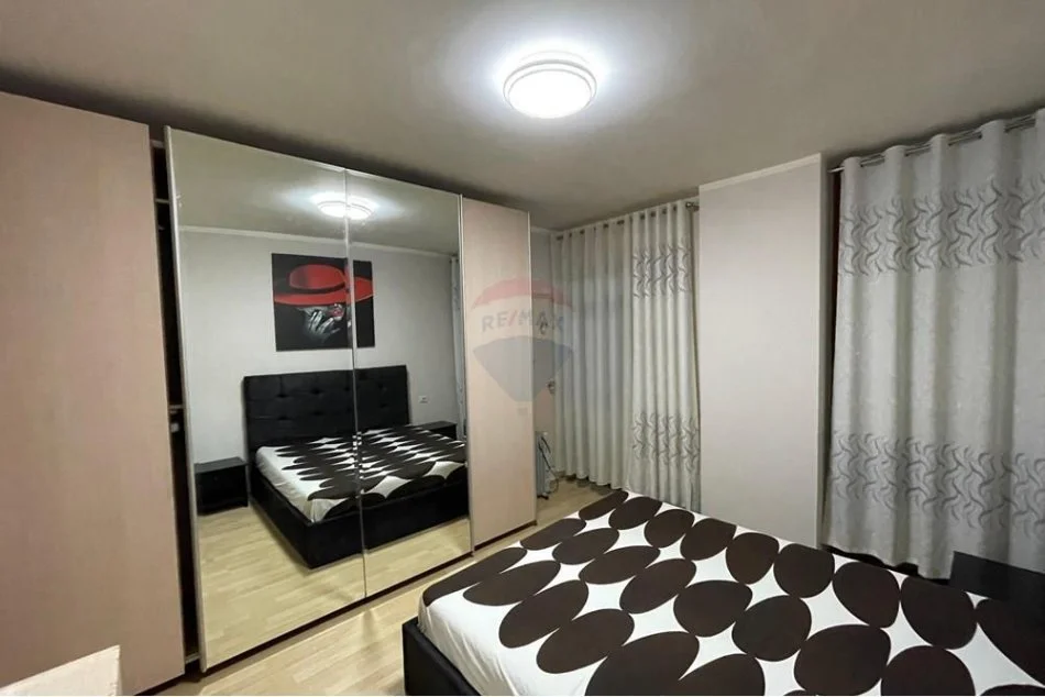jepet me qera , 90 m² 700 € (APARTAMENT 2+1+2 PER QIRA TE STACIONI I TRENIT)