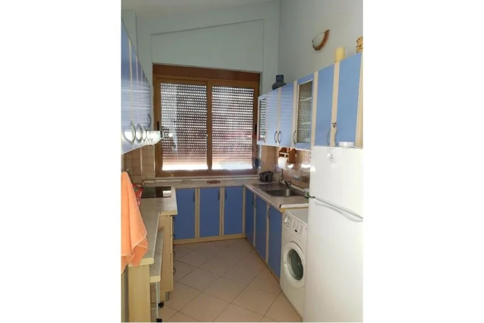 Durres, shitet apartament 2+1 Kati 4, 84 m² 150.000 € (Rruga Herbert)