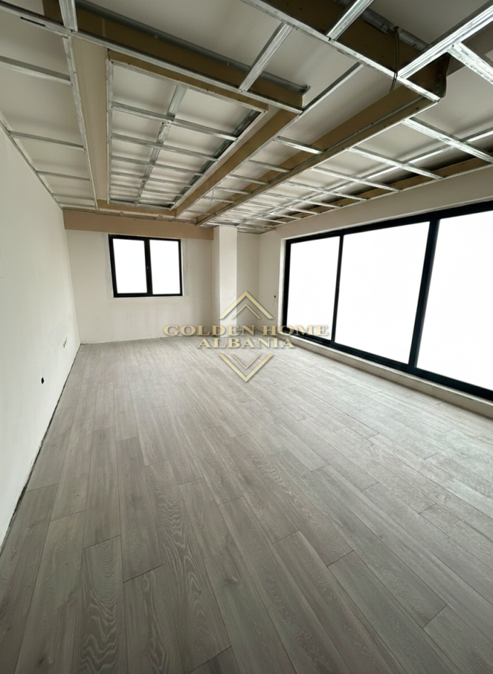 Tirane, shes apartament+verande | Penthouse 2+1 , 1.600 m² 198.687 € 