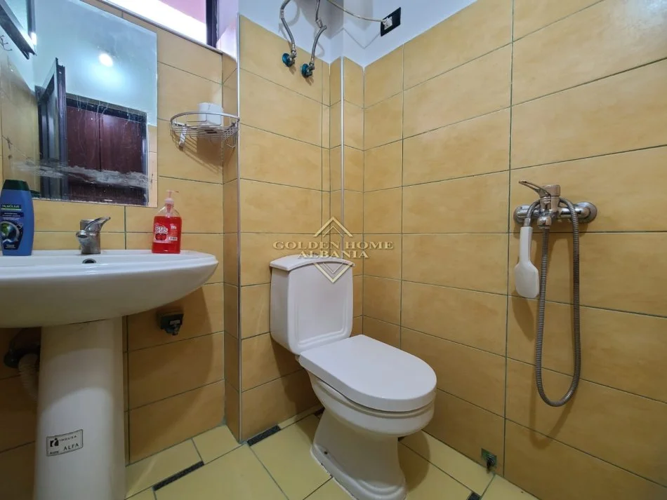 Tirane, jepet me qera 1+1 , 35 m² 320 € 