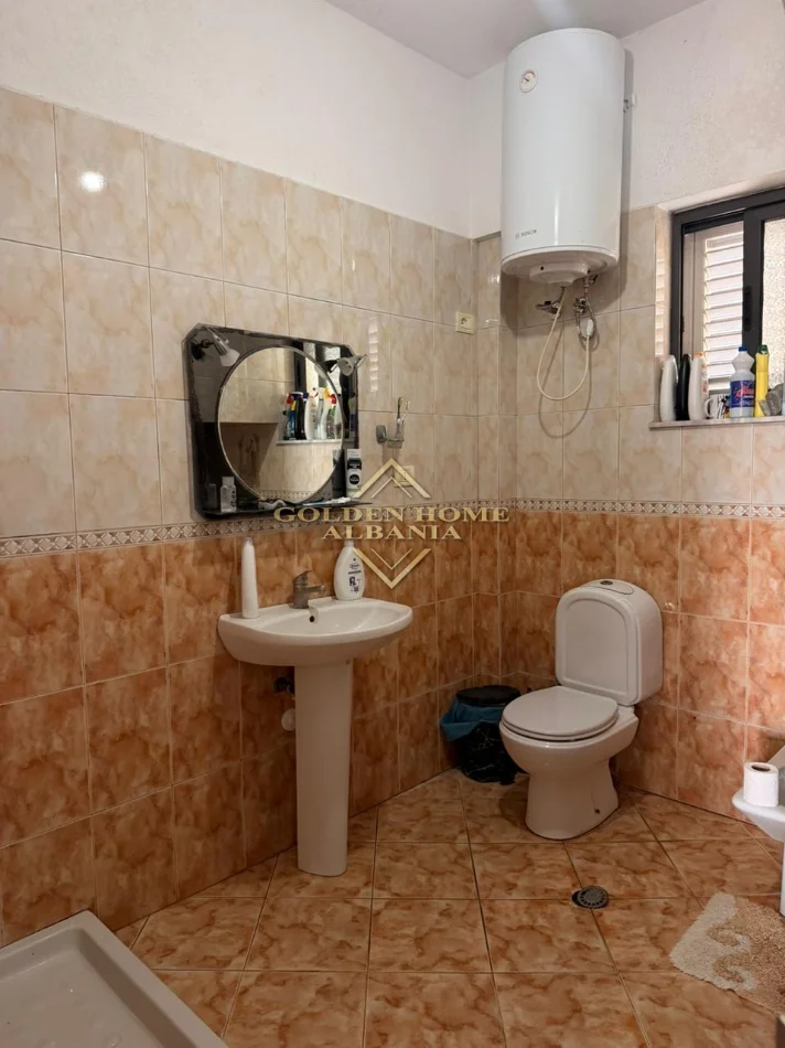 Tirane, shitet 2+1 , 9.950 m² 