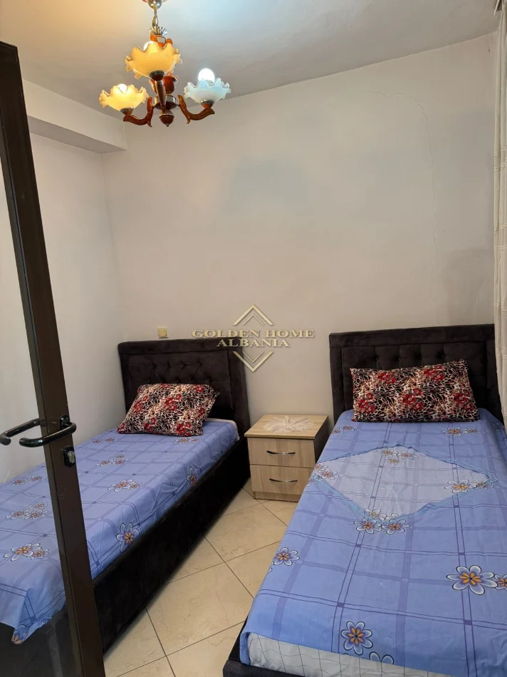 Tirane, jepet me qera 2+1 , 95 m² 580 € 