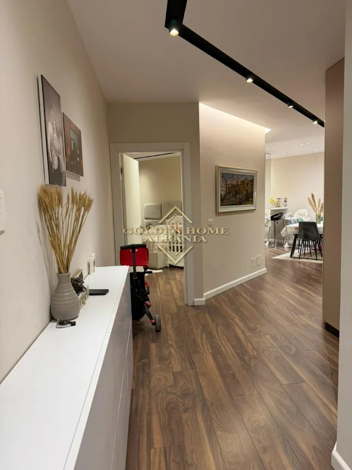 Tirane, shitet 1+1 , 96 m² 175.000 € 