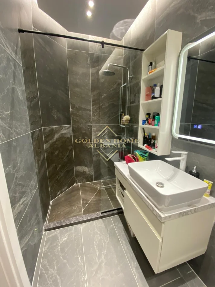 Tirane, shitet 1+1 , 96 m² 175.000 € 
