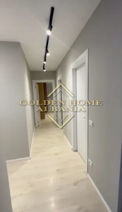 Tirane, jap me qera 1+1 , 90 m² 700 € 