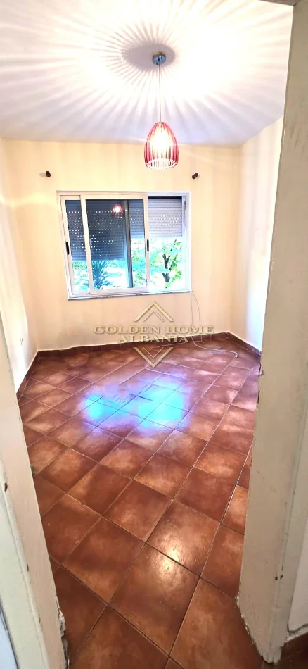 Tirane, shitet apartament , 72 m² (myslym shyri)