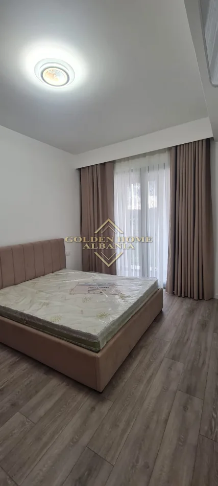 Tirane, jepet me qera 1+1 , 66 m² 540 € 