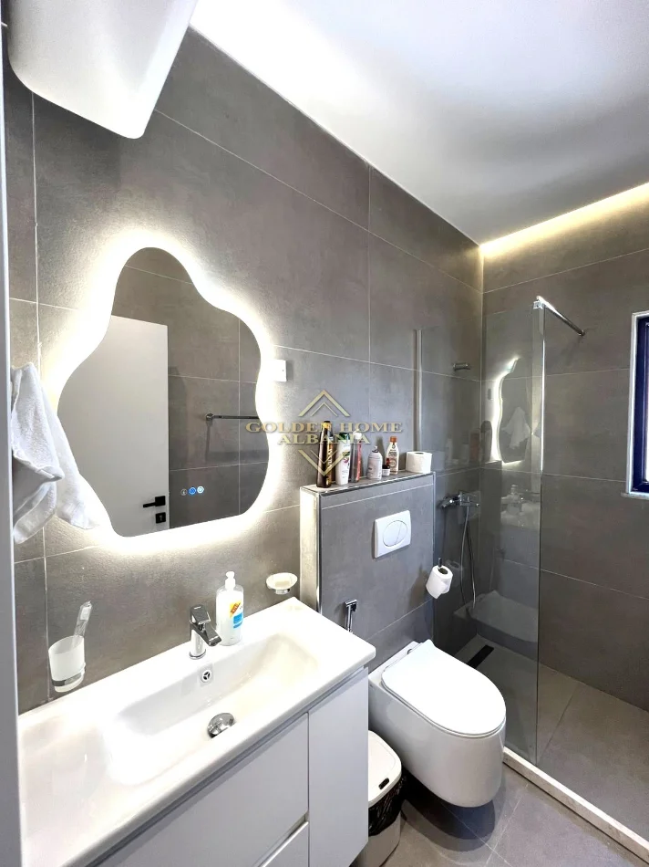 Durres, shitet garsonier , 35 m² (golem Durres)