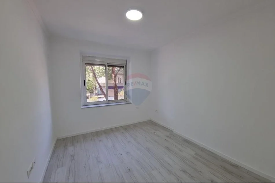 Tirane, shitet apartament 2+1 Kati 2, 64 m² 146.000 € (Asim Vokshi)
