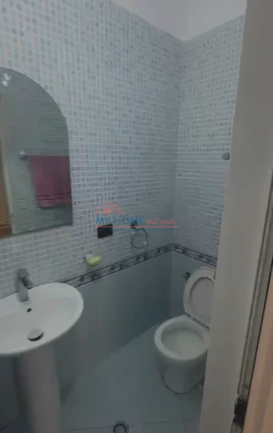 Tirane, jepet me qera zyre Kati 2, 120 m² 900 € (Garda)