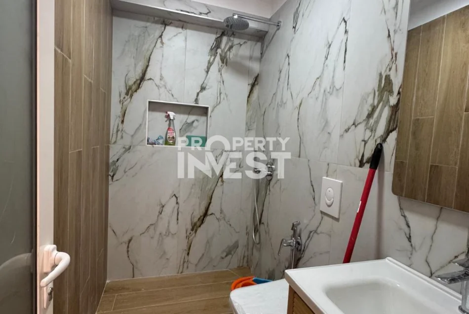 Tirane, shitet garsonier Kati 0, 29 m² 80.000 € (Vasil shanto, Ish Hotel Diplomat)