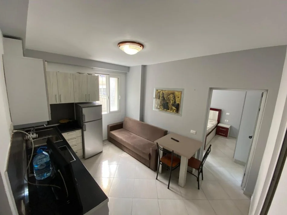 Tirane, jepet me qera apartament 1+1 Kati 2, 50 m² 330 € (Siri Kodra)