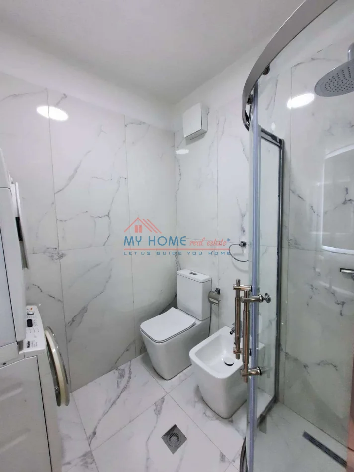 Tirane, jepet me qera garsonier 1+1 Kati 5, 43 m² 460 € (Don Bosko)