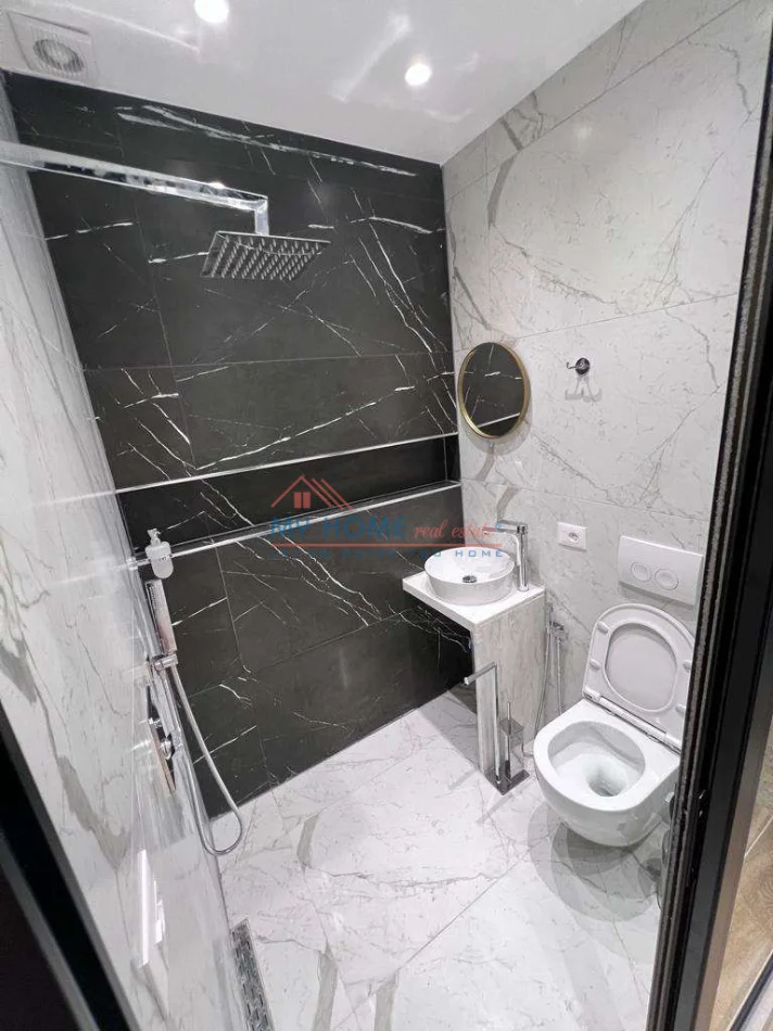 Tirane, jepet me qera garsonier 1+1 Kati 5, 35 m² 450 € (Stadiumi Dinamo)