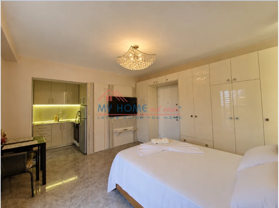 Tirane, jepet me qera apartament 1+1 Kati 4, 45 m² 600 € (Lulishtja e Piaces)
