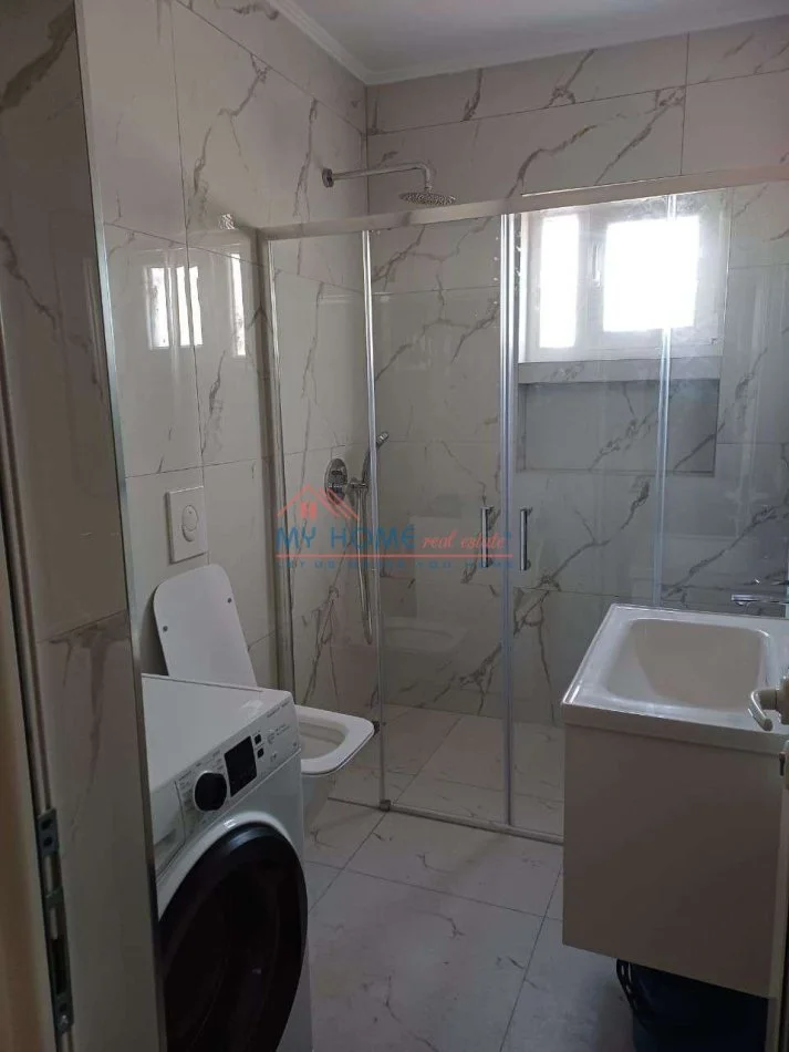 Tirane, jepet me qera garsonier 1+1 Kati 5, 40 m² 500 € (Myslym Shyri)