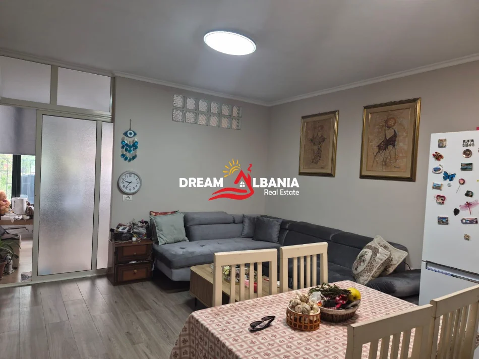 Tirane, shitet apartament 1+1 Kati 2, 56 m² 82.000 € (Rruga Besim Alla)
