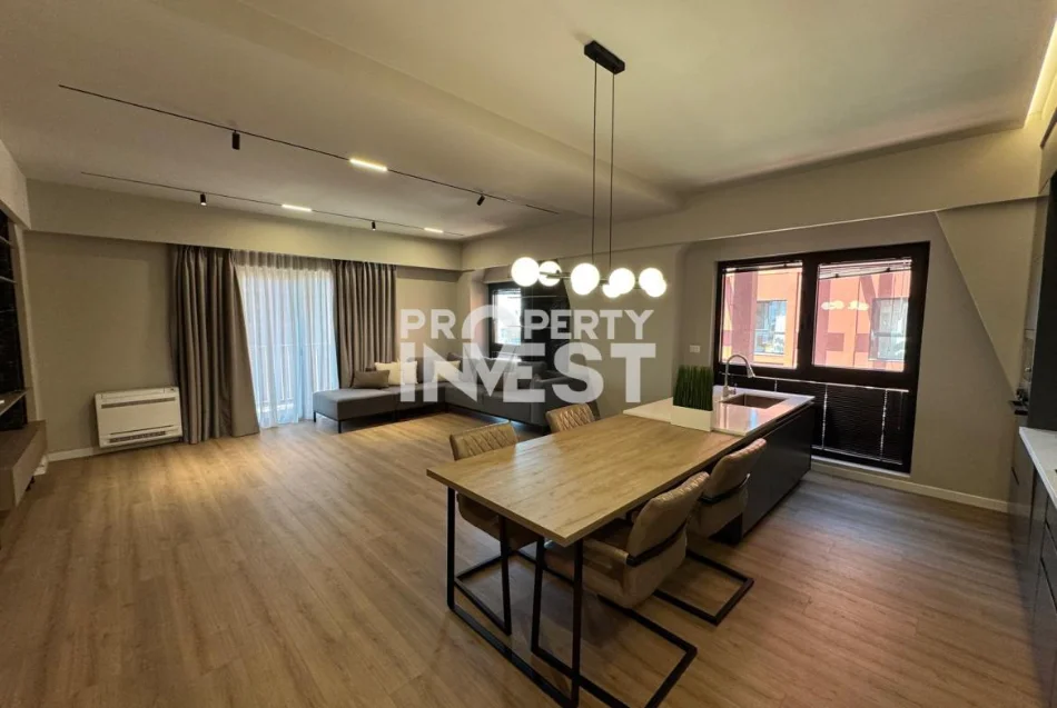 Tirane, shitet apartament 2+1 Kati 10, 169 m² 505.000 € (Rruga e Kavajes)