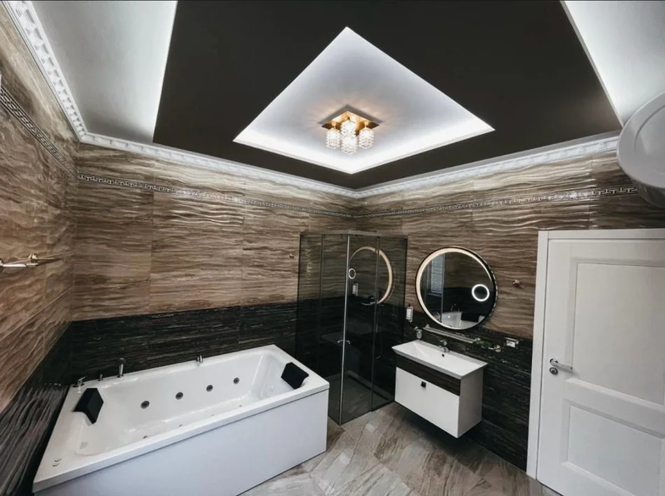 Tirane, jepet me qera hotel , 331 m² 3.200 € (Rruga Ura)