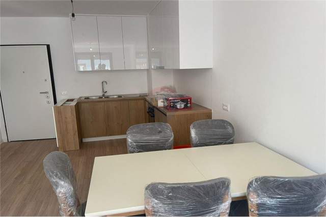 Tirane, jepet me qera apartament 1+1 Kati 7, 66 m² 400 Euro (Kompleksi Zirkon)