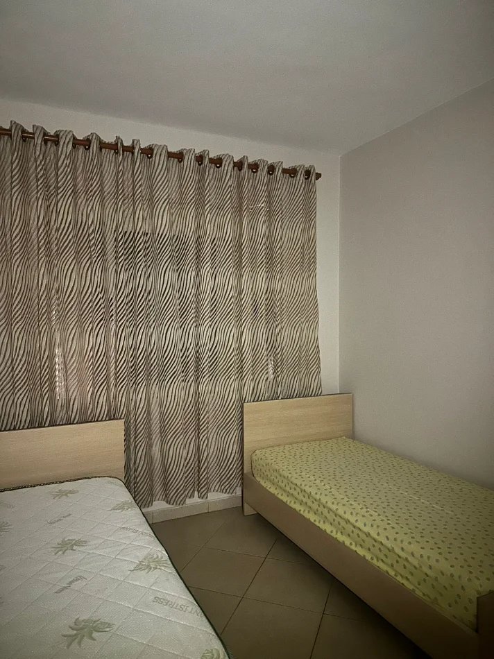 Tirane, jepet me qera apartament 2+1+Aneks+Ballkon Kati 5, 94 m² 55.000 € (ASTIR)