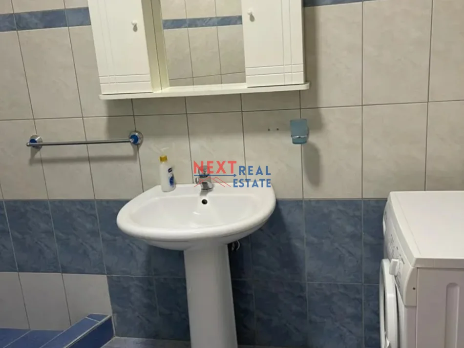 Vlore, shitet apartament 1+1+Aneks+Ballkon , 60 m² 106.000 € (SARANDE)