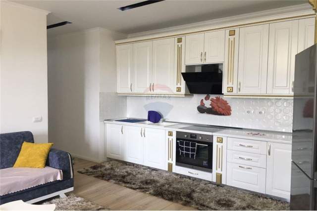 Tirane, jepet me qera apartament 2+1+BLK 110 m² 500 Euro (Pallati me Shigjeta)
