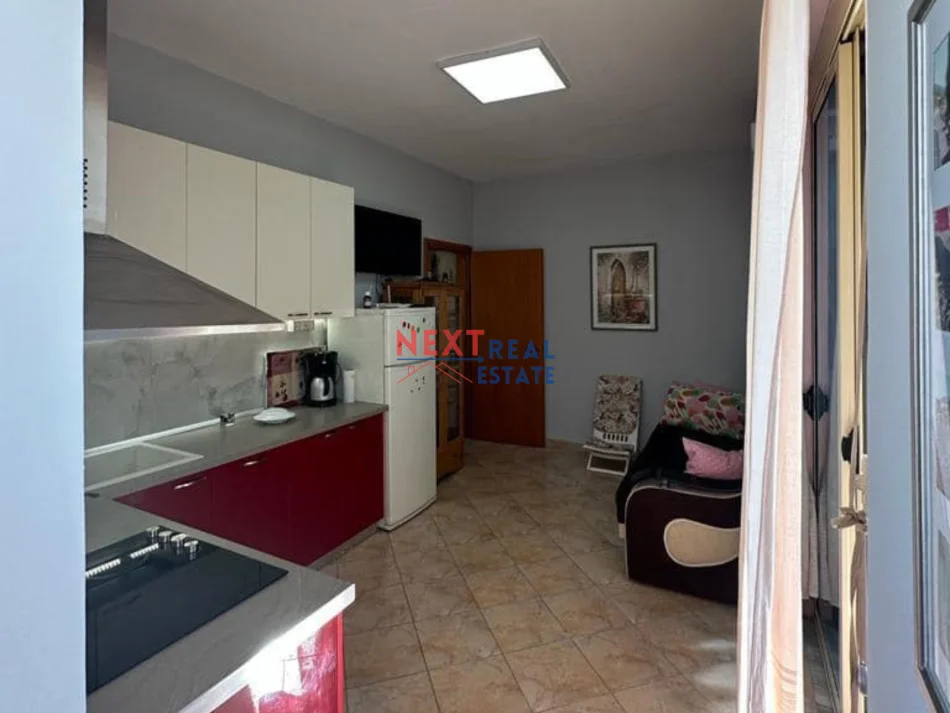 REZERVO PRONEN VETEM ME 500€! Vlore, shitet apartament 1+1+Ballkon , 70 m² 85.000 € (ORIKUM)