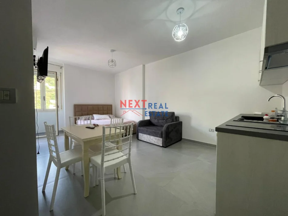 Vlore, shitet garsonier 1+1+Ballkon , 39 m² 85.000 € (LUNGOMARE)