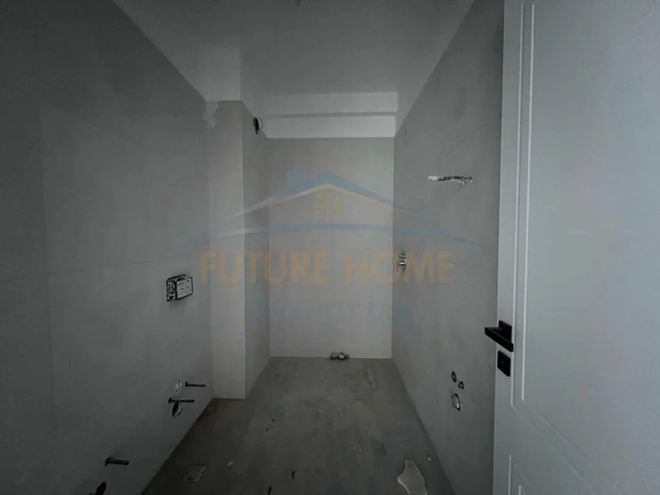 Tirane, shitet apartament 1+1 Kati 3, 57 m² 82.500 € 