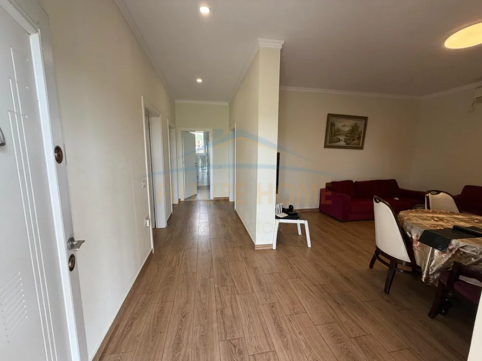Gjiri Lalezit | Hamallaj, Shitet Shtepi Private, 1 Katshe , 500 m² 200.000 € (RROTULL , GJIRI I LALEZIT)