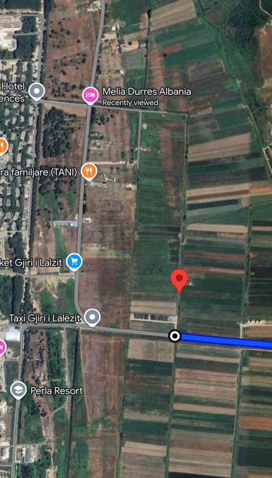 Durres, shitet toke ne bregdet , 5.600 m² 336.000 € (Gjiri i Lalezit)