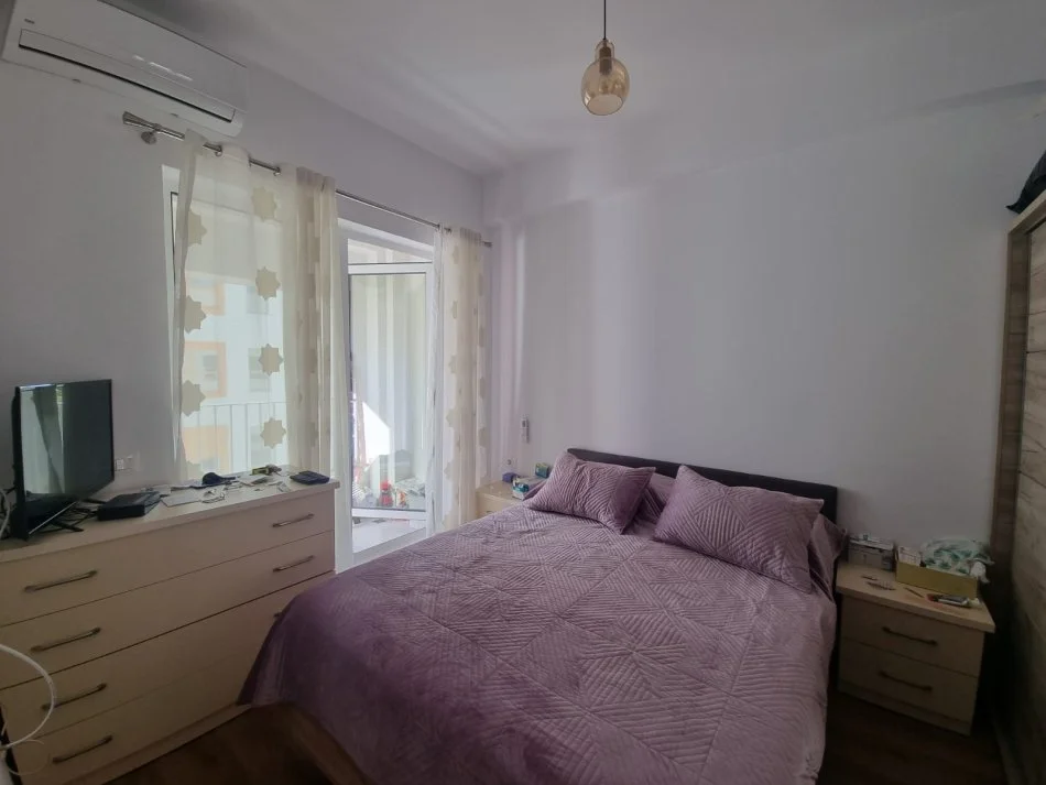 Tirane, shitet apartament 1+1+Ballkon Kati 6, 51 m² 80.000 € (Rruga Pasho Hysa)