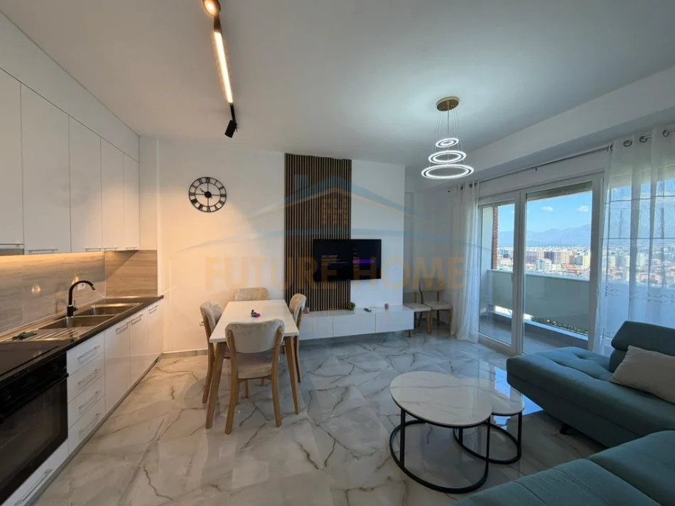 Tirane, jepet me qera apartament 1+1 Kati 9, 73 m² 600 € (GOLDEN PARK , Rruga e Kavajes)