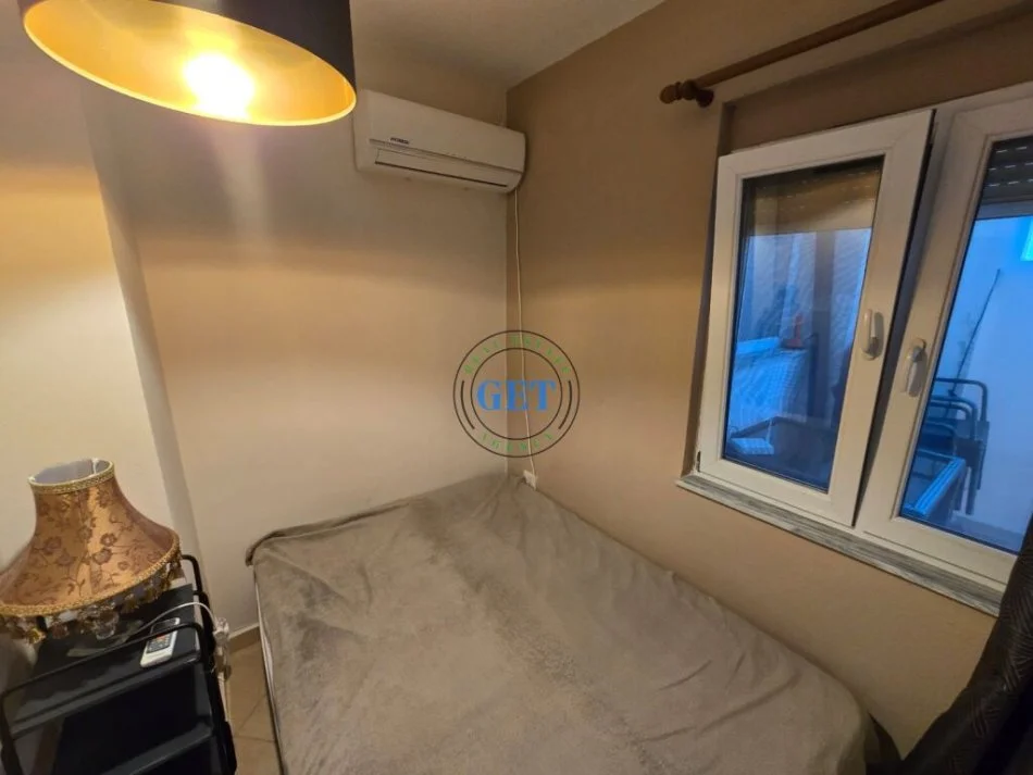 Durres, jepet me qera apartament 2+1 Kati 2, 80 m² 350 € (golem)