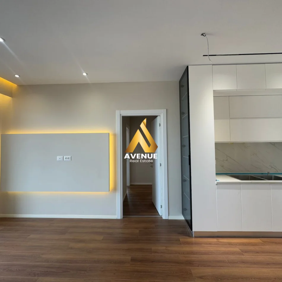 Tirane, jepet me qera apartament Kati 5, 100 m² 600 € (rruga e dibres)