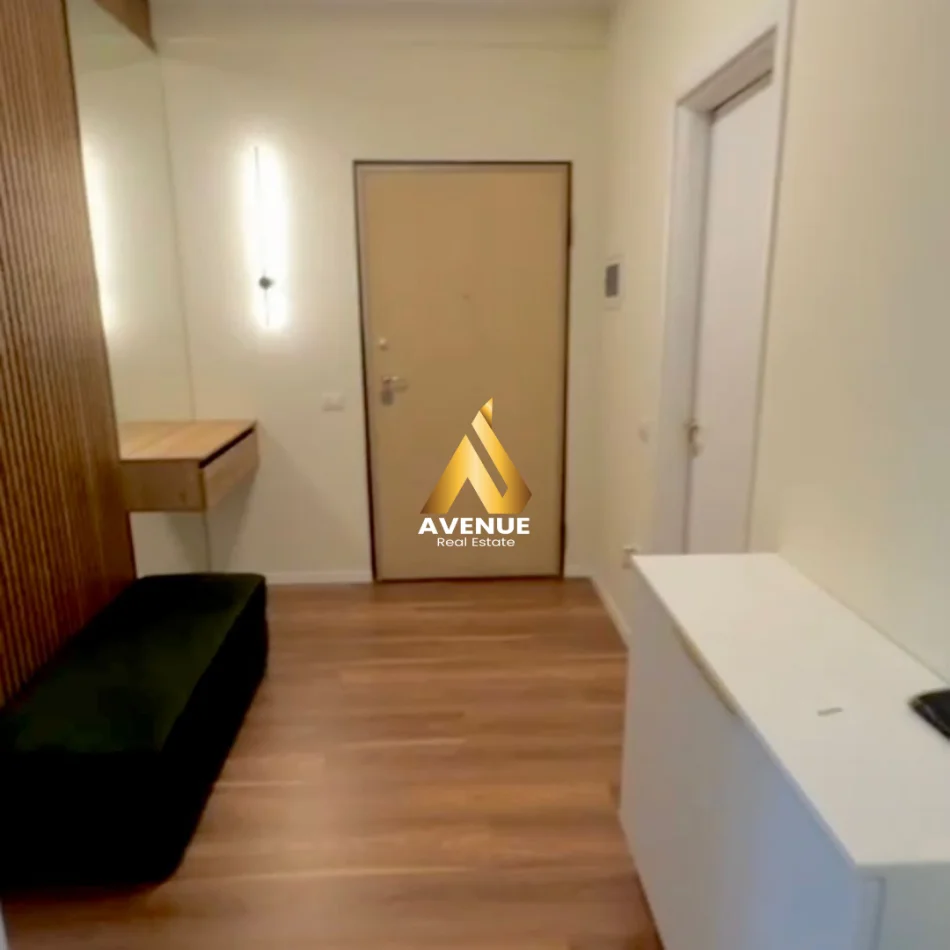 Tirane, jepet me qera apartament 1+1+Ballkon Kati 2, 80 m² 700 € (shyqyri brari)