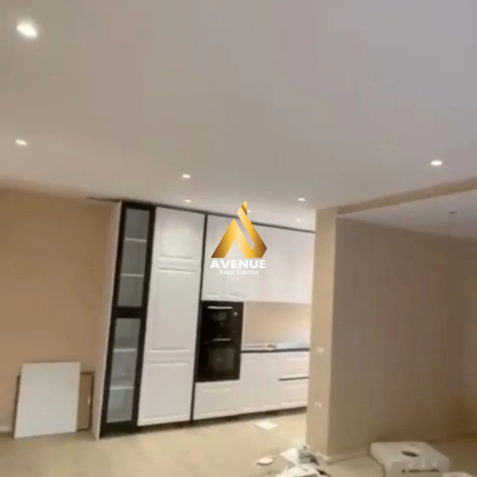 Tirane, shitet apartament 2+1+Ballkon Kati 3, 117 m² 320.000 € (rruga e durresit)