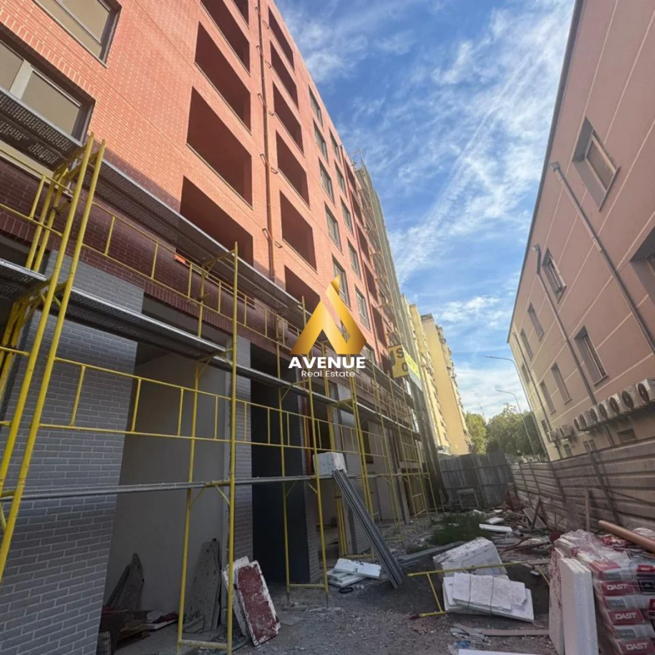 Tirane, shitet apartament 1+1+Ballkon Kati 2, 73 m² 136.000 € (jordan misja)