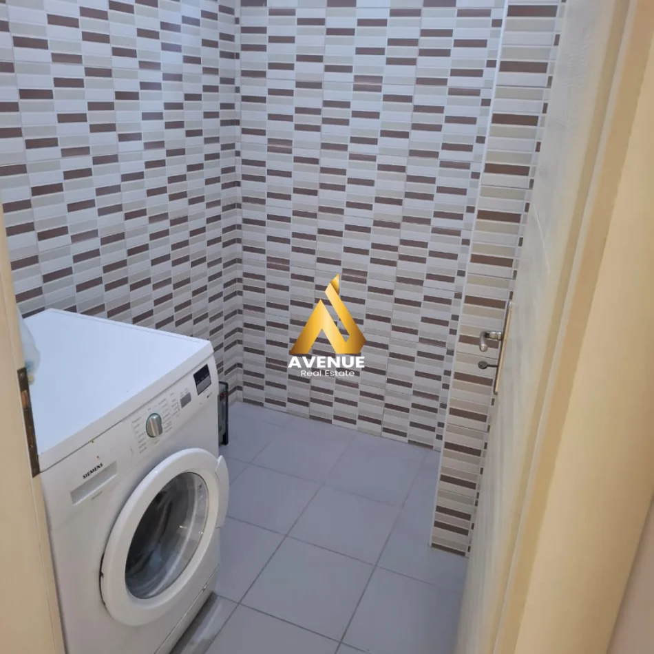 Tirane, jepet me qera apartament 1+1+Ballkon Kati 3, 70 m² 400 € (astir)