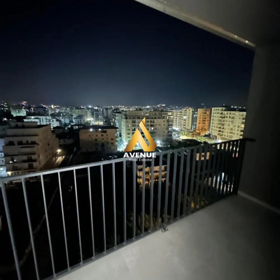 Tirane, jepet me qera apartament 1+1+Ballkon Kati 9, 65 m² 400 € (sokrat miho)