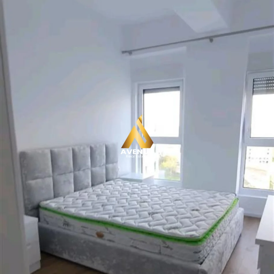 Tirane, jepet me qera apartament 1+1+Ballkon Kati 5, 65 m² 450 € (pasho hysa)