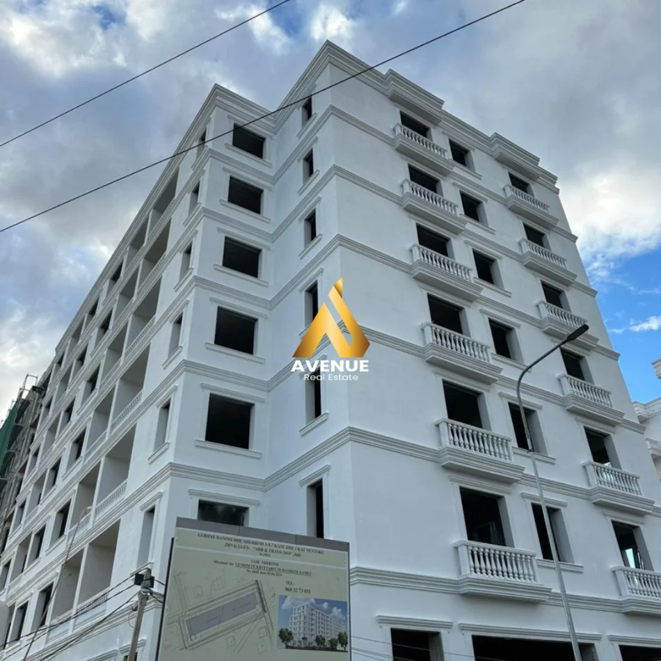 Tirane, shitet apartament 1+1+Ballkon Kati 4, 85 m² 67.300 € (azem galica)